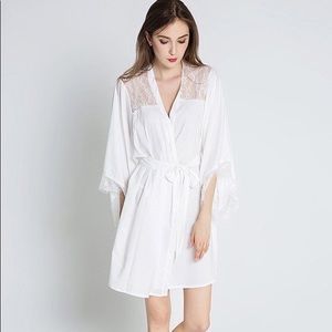 KIM + ONO Bridal Robe